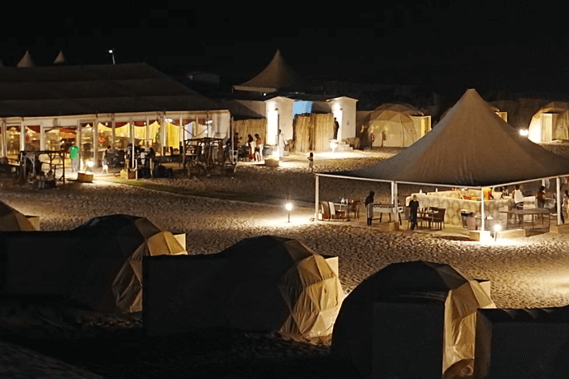 Private-Night-stay-in-Camp-with-Dinner-Qatar